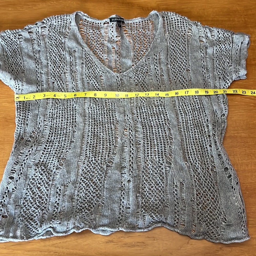 Eileen Fisher Open Knit Linen Top-Gray, Short Sleeve, V-Neck, Size M, GUC. - Picture 10 of 15